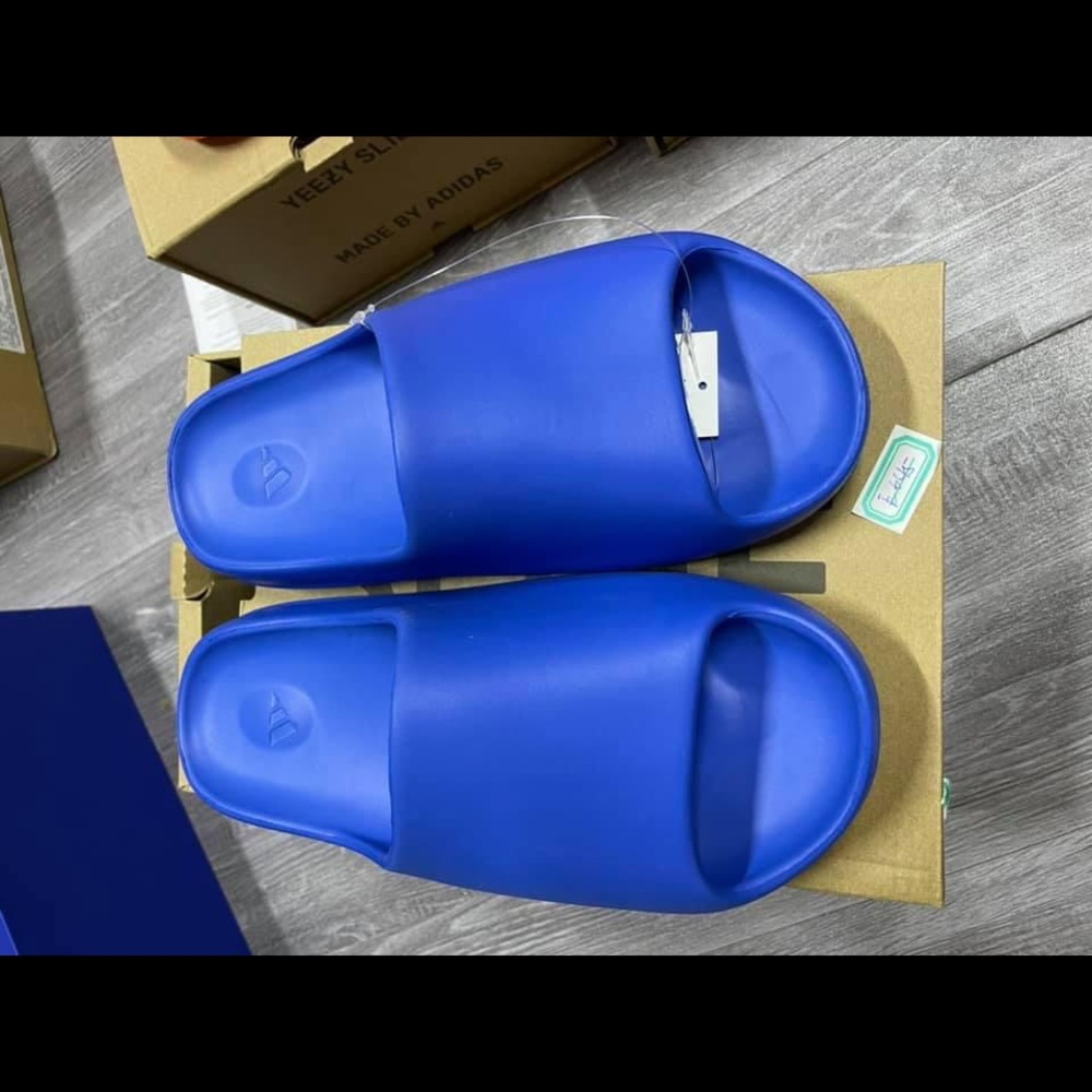 Yezzy Slides🔥